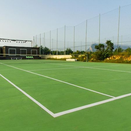 Grande Baia Resort&Spa San Teodoro  Exteriör bild
